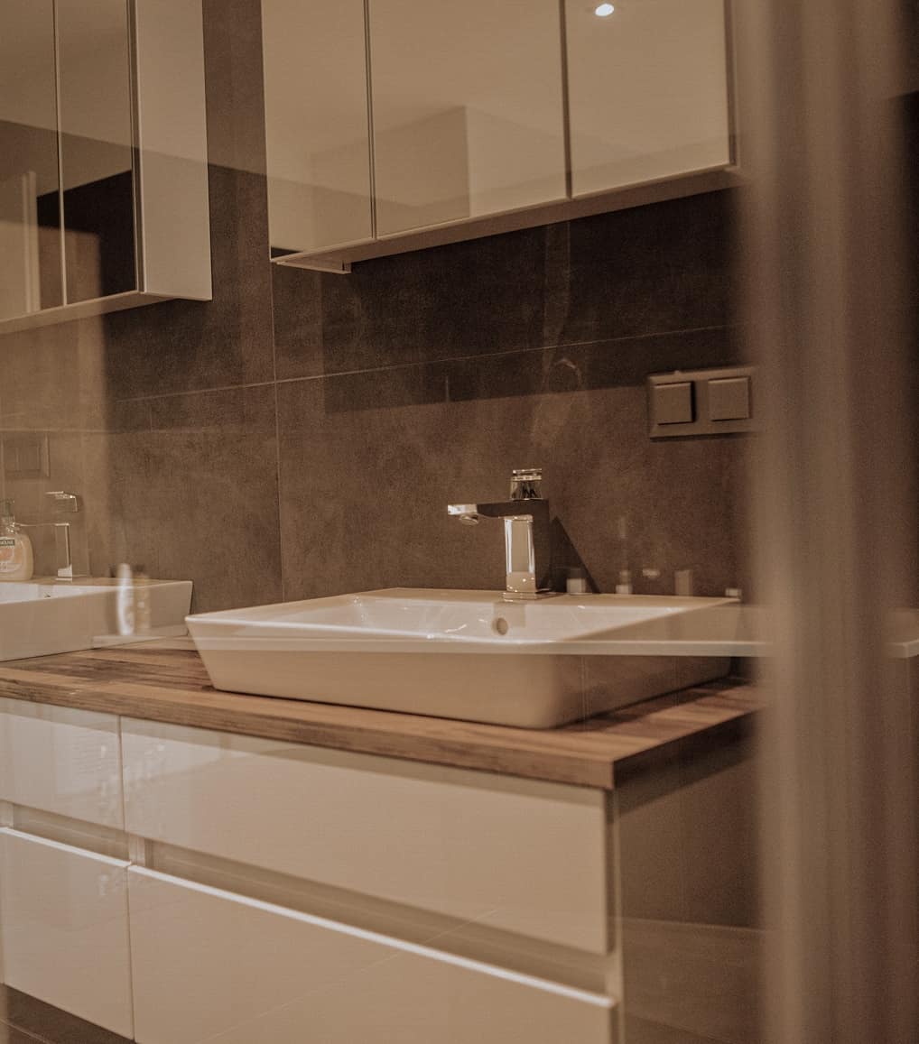 ADLER BAU tweet media