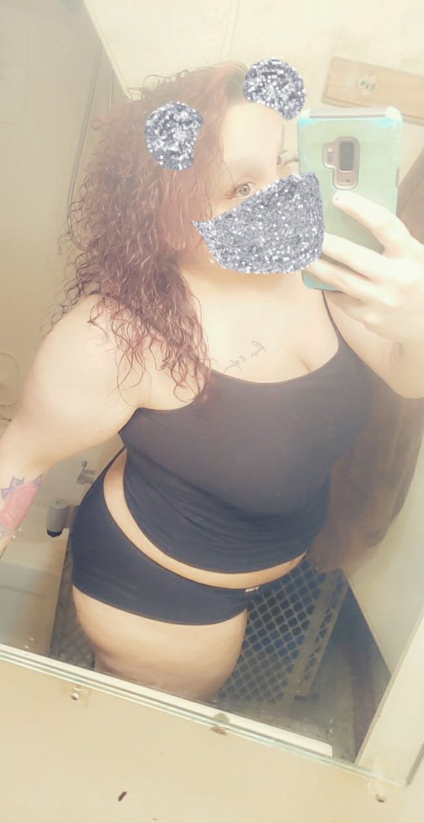 BabycakeszXO's tweet photo. Thick Tuesday came alot sooner 😋😏 
#thicktuesday #thickness #Snapchatpremium #snapchatsubscription #onlyfans #curves https://t.co/QozCDww4ey
