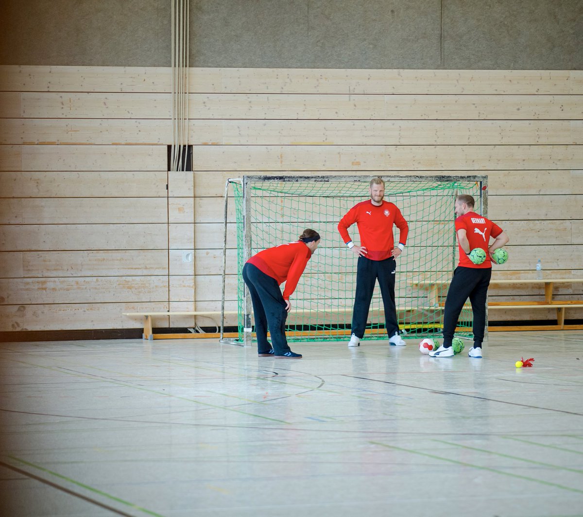 Mattias Andersson (@mattiasa_1) on Twitter photo Back at work with <a href="/DHB_Teams/">DHB_Nationalteams</a> 🇩🇪💪🏼
Big things coming up! Let’s get to work!
#GoalkeeperCoach #Handball #AlwaysImprove
📸: Sascha Klahn Back at work with <a href="/DHB_Teams/">DHB_Nationalteams</a> 🇩🇪💪🏼
Big things coming up! Let’s get to work!
#GoalkeeperCoach #Handball #AlwaysImprove
📸: Sascha Klahn