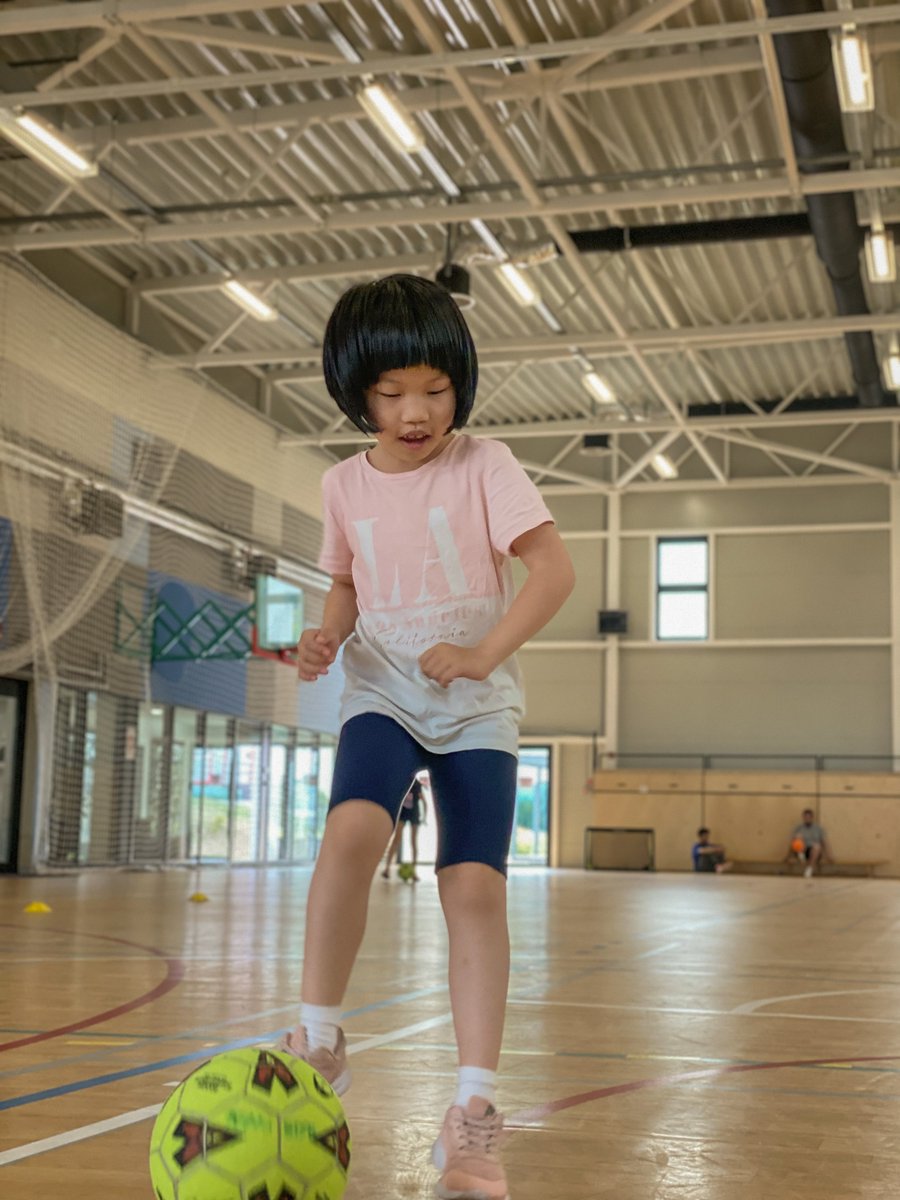 BISBudapest tweet media