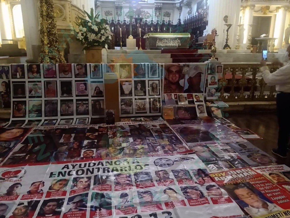 Inicia la Búsqueda Nacional en vida de personas desaparecidas.
Si tu tienes un familiar desaparecido y quieres que te ayudemos a buscarlo ponte en contacto con nosotros . 
#EntreCieloyTierra #desaparecidosjalisco <a href="/ZonaDocs/">ZonaDocs</a> <a href="/desaparecidosOC/">Colectivo Familias</a> <a href="/BDPersonasTAB/">Personas Desaparecidas TAB</a>