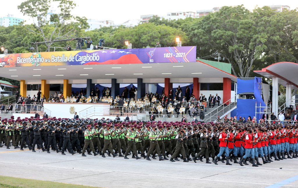 📌 || Pdte. <a href="/NicolasMaduro/">Nicolás Maduro</a>: "Hemos enfrentado muchas pruebas y cuántas hemos superado, para poder decir hoy, ante los pueblos del mundo, que somos un país libre, independiente y soberano. Tenemos Patria a la cual defender para seguir construyendo futuro", afirmó.