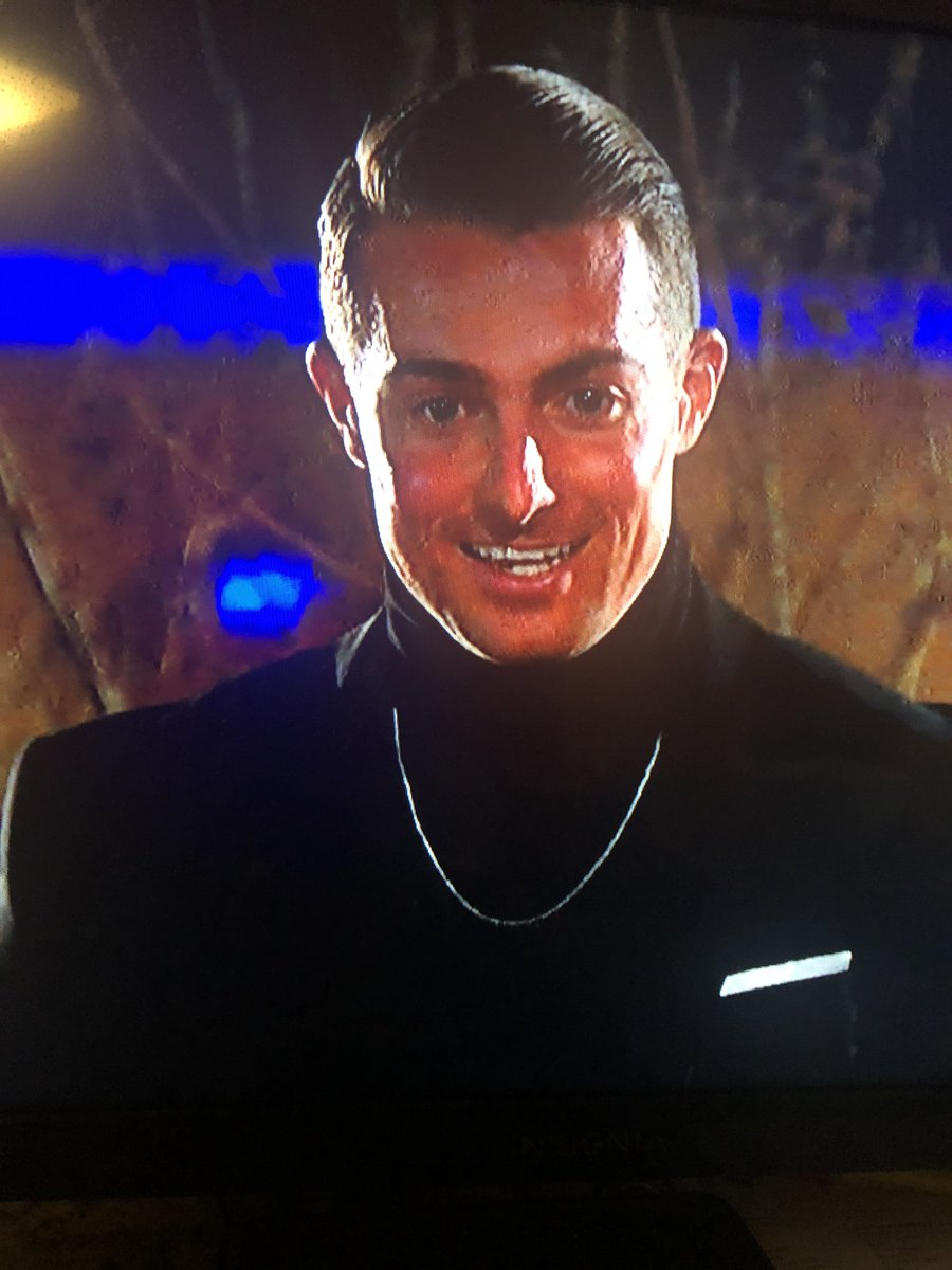 paigerobling's tweet photo. This is all I can see rn @BacheloretteABC #bachelorette #BacheloretteABC #TheBachelorette #james #muppetmafia https://t.co/tzdp5YZQSB