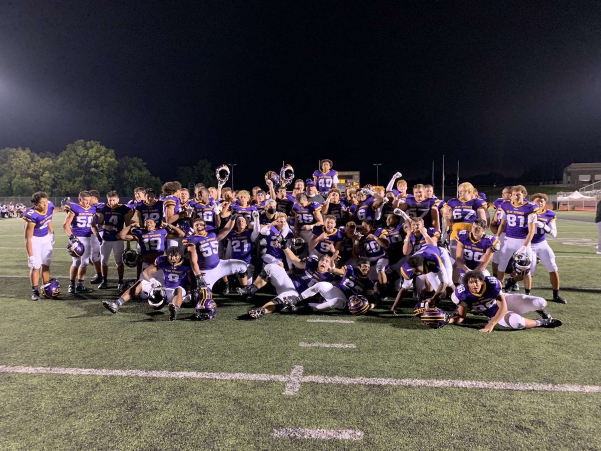 IkennaEzeogu's tweet photo. I also would like to thank @bshsfootball and @coachDavidWhite love yβallππ https://t.co/I6icPQZIcN