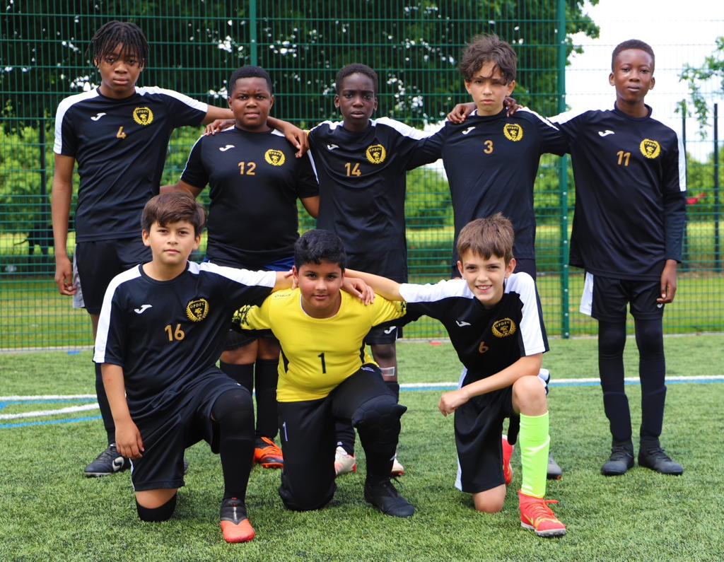 Gold Panther Dagenham FC U14s tweet media