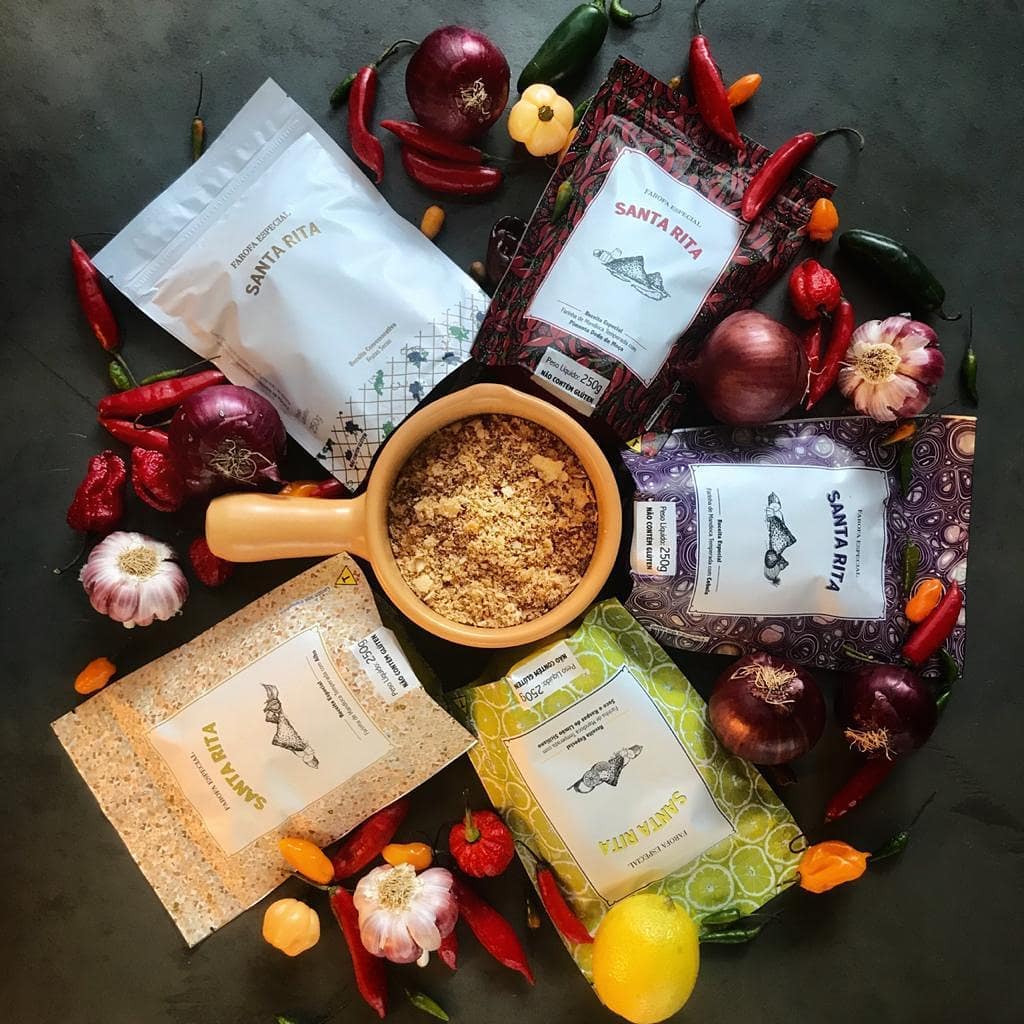 História, tradição e sabor. Quem ainda não experimentou todas as receitas da @farofasantarita, não sabe o que está perdendo! Todas as farofas são 100% naturais, sem glúten, sem lactose e sem nenhum tipo de conservante. 

#adyou #gastronomia #farofasantarita #farofavegana
