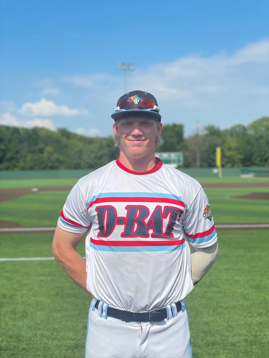 #FiveToolCollegeNTX F: D-BAT 6, Stix Collegiate Red 2
PoG: @JLV_Slugger_3 1-3, HR, 3 RBI, R
Notable: <a href="/JackNielsen3333/">Jack Nielsen</a> 1-2, HR, 2 RBI, R, BB