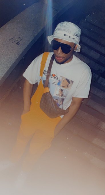 Watch MrRoyaltyToYou😉😈's leaked NSFW photo on TwXstars