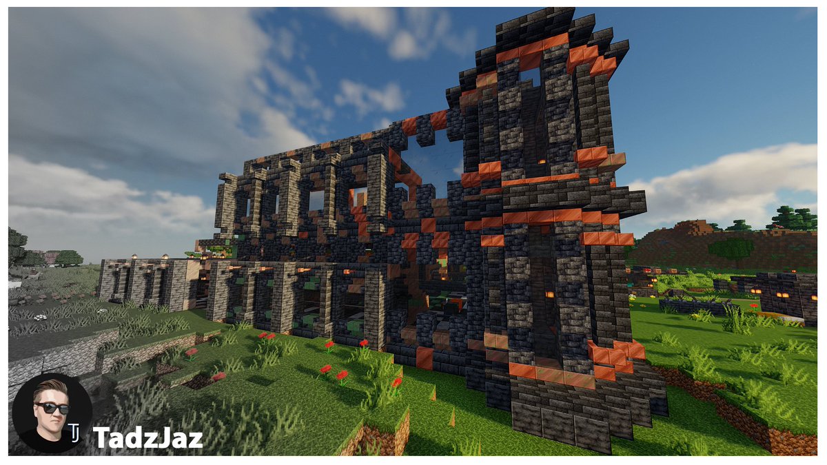 TadzJaz's tweet photo. #Hardcore #Minecraft! We made great progress today on the Villager Trading Hall! Working up the Tower design and then the interior! Cheers @Vectron09 for the raid, we took the peeps to @lukeleley who is still live! #minecraftarchitect #minecraftbuild https://t.co/yiYudoohRY