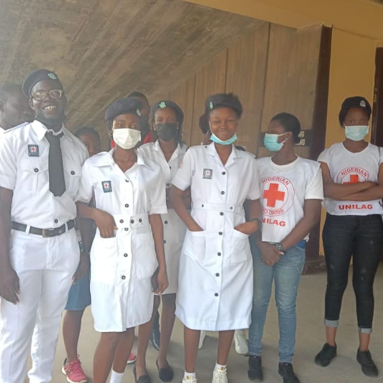RedcrossUNILAG's tweet photo. The presence of our organisation @redcrossunilag was acknowledged and saluted. 
All volunteers` works are greatly appreciated.  Thank you for your time and your support and help were so important to the project. Kudos👊👊👊👊 https://t.co/15xPIoEVhD