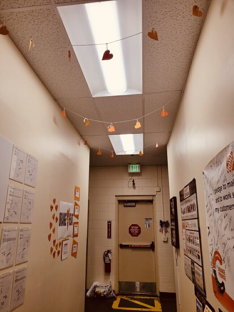 Kicking off and having fun driving awareness around the Homer fund here at 6215!! @JMeyerTHD <a href="/JasonArigoni/">Jason Arigoni</a> <a href="/corelli189/">Lori Corelli</a> <a href="/RalphieFrancois/">Ralphie francois6215</a> <a href="/DonaldCharron6/">Donald Charron</a> <a href="/NadalWesley/">Wesley Nadal</a>