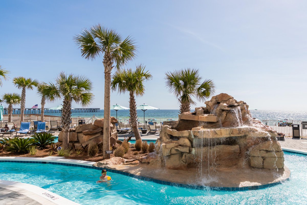 Monday's look better here. Who are you bringing with you to chill on our lazy river? 😉😎 #Marriott