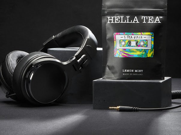 hellateaoakland's tweet image. Today, one of the Architects of Bay Area Hip-Hop was born. We continue to go S.TEA.U.P.I.D. for the one and only, Mac Dre! 

#HellaTea #HellaOakland #HellaGood #looseleaftea #tea #blackownedbusiness  #bayarea #oakland #hiphop #hiphopmusic #hiphopculture #macdre #hyphy #thizz