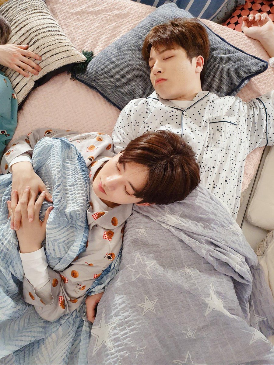 ➫ #JUNKYU #준규 #트레저 #TREASURE <a href="/treasuremembers/">TREASURE</a> <a href="/JunghwanHourly/">Hourly Junghwan (slow)</a>