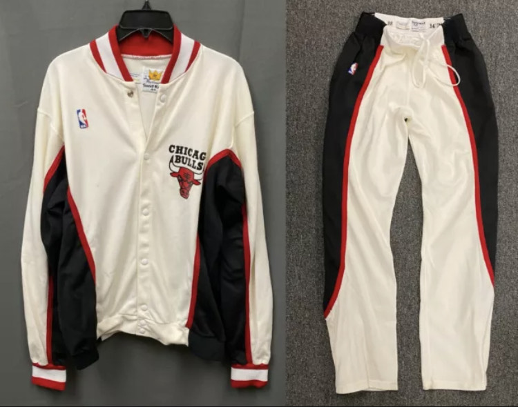 1993 Chicago Bulls Champion warm up suit jacket and pants XXL Michael  Jordan