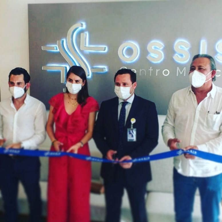 DocAContreras's tweet photo. Es un orgullo ser testigo del enorme esfuerzo que realizan quintanarroenses nacidos en nuestra entidad por diversificar la oferta de salud, generar empleos y capacitar al personal médico. 

Enhorabuena, le deseo mucho éxito al centro médico Ossis. https://t.co/g1UnbL0oZs