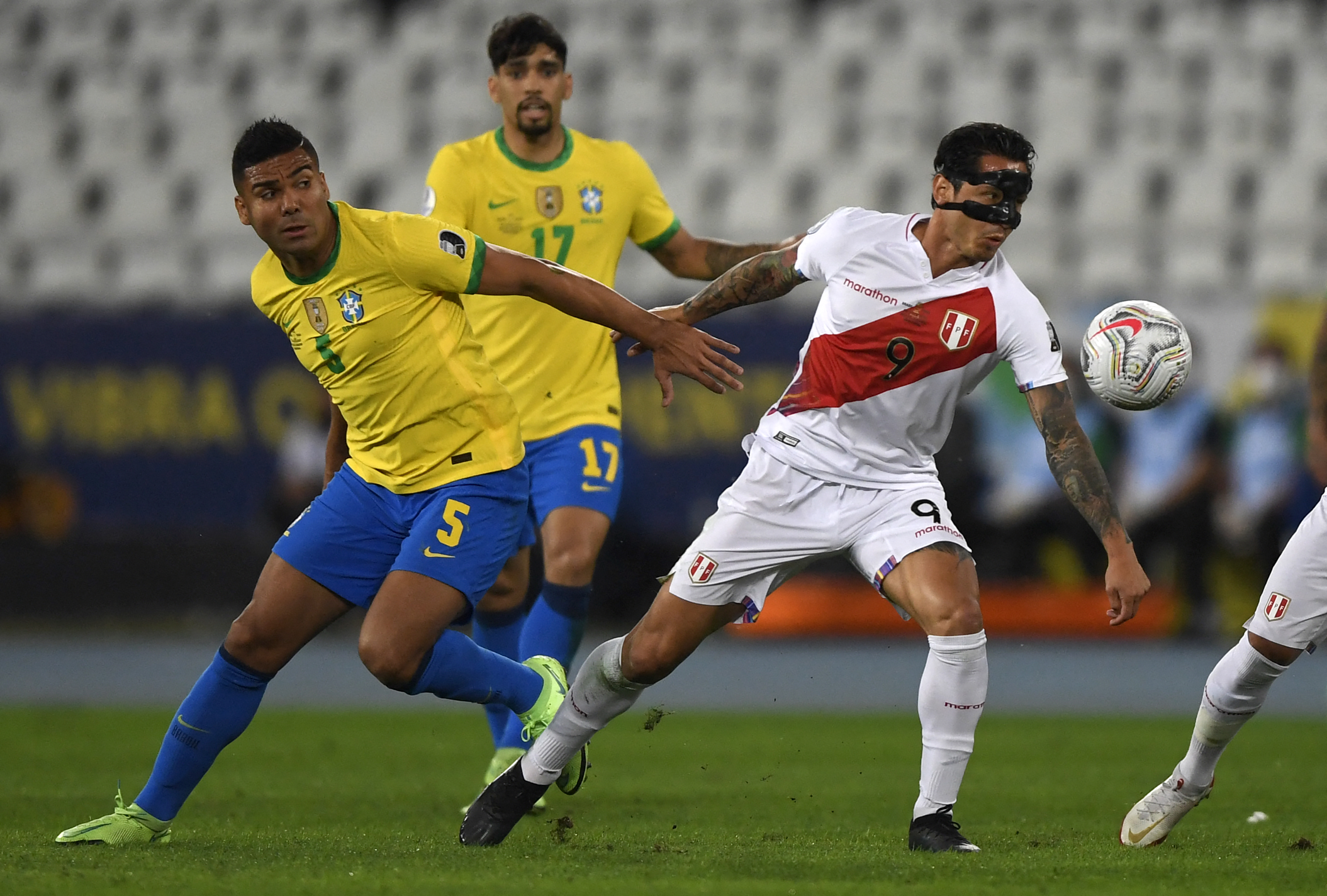 Бразилия первая в мире. Португалия против Бразилии. Корея против Бразилии футбол. Бразилия Португалия футбол 2018. Бразилия — Чили — 3:0 2010.