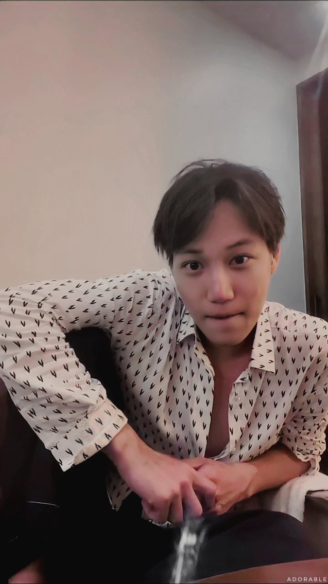 kai_adorable's tweet photo. 210521 zkdlin insta live

#KAI #JONGIN #カイ #金钟仁 #카이 #엑소카이 #EXO @weareoneEXO https://t.co/WtphbiM0zj