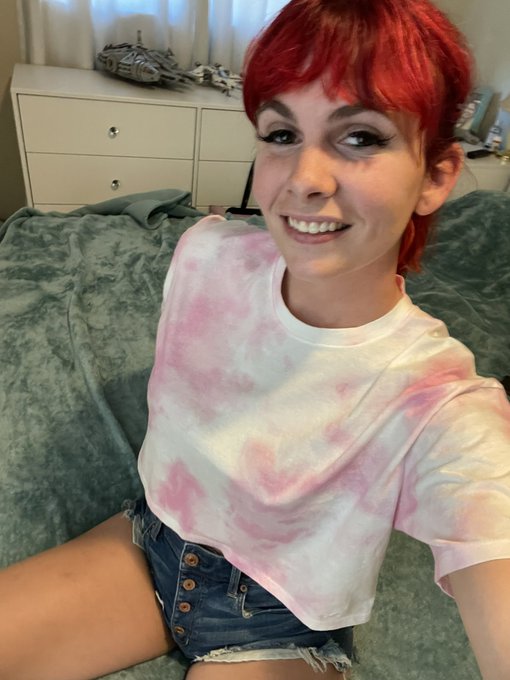 why hello there https://t.co/tHxQaxBr94