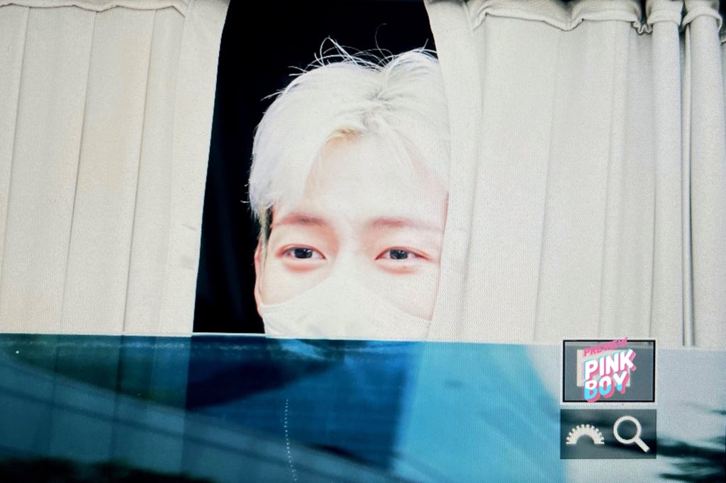 210706

👀👀

#뱀뱀 #BamBam #riBBon
#BamBam_riBBon <a href="/BamBam1A/">BamBam</a> @BAMBAMxABYSS