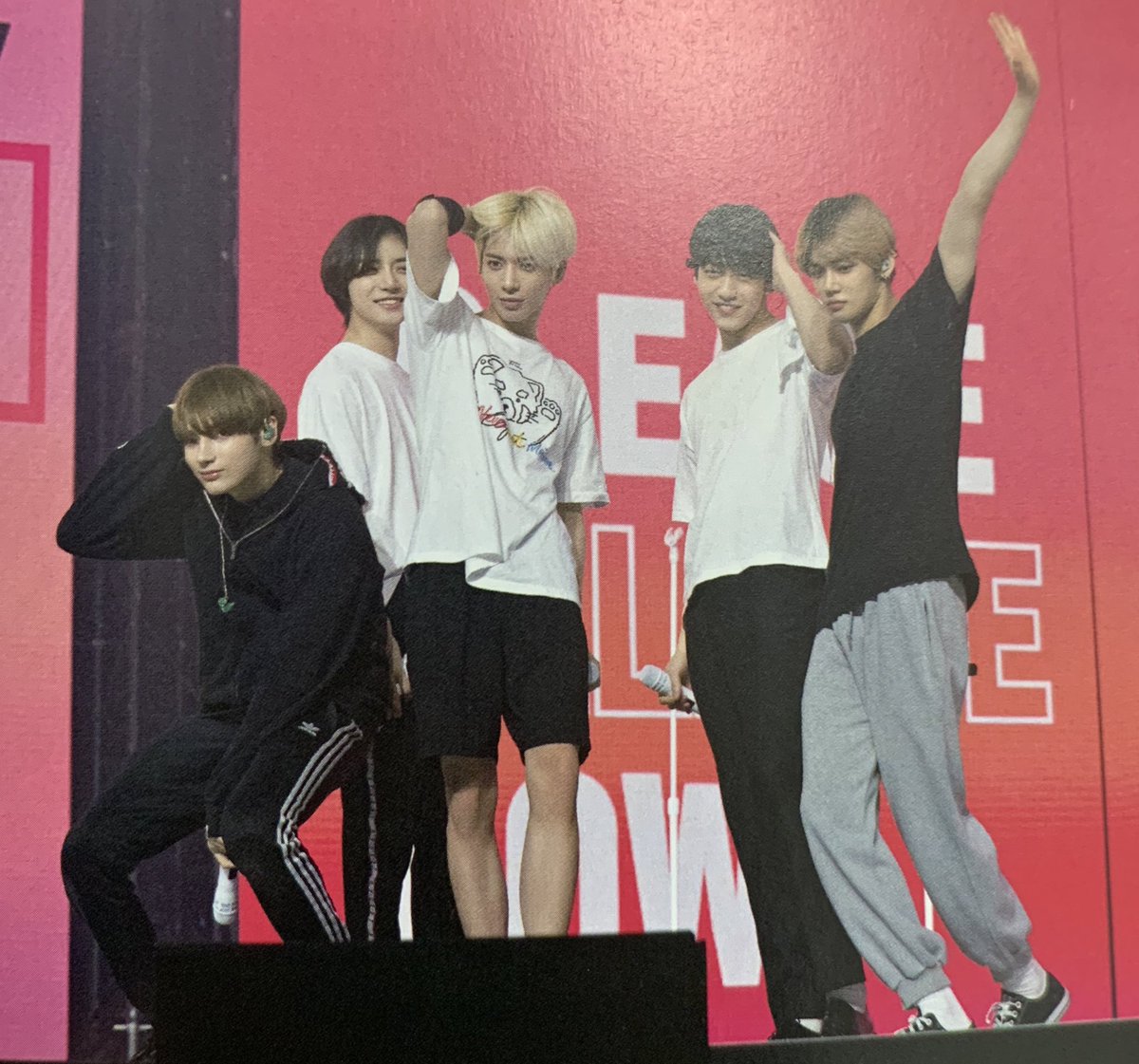 kkyujjun tweet picture