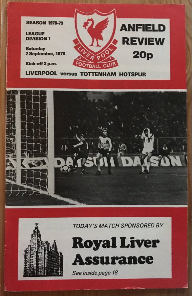 ClasicProgramme's tweet image. 2 Sep 1978 Anfield
Liverpool 7-0 Tottenham
Division One
Attendance: 50,705
Goals:
Kenny Dalglish 8’ 20’, Ray Kennedy 28’, David Johnson 48’ 58’, Phil Neal pen 64’, Terry McDermott 76’.