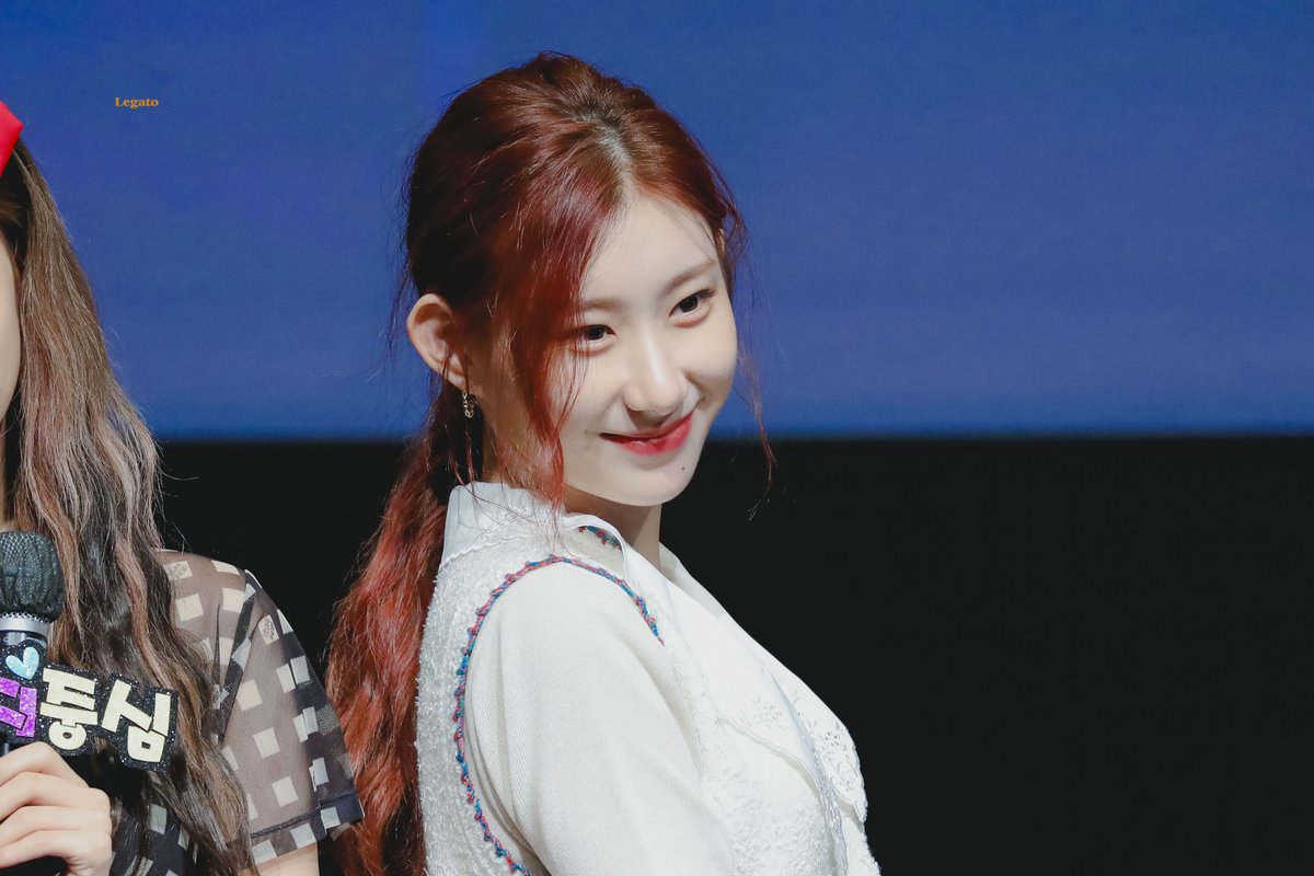 Legato_605's tweet photo. 210704

#ITZY    #채령    #있지    #Chaeryeong https://t.co/ROmgPBF9sA