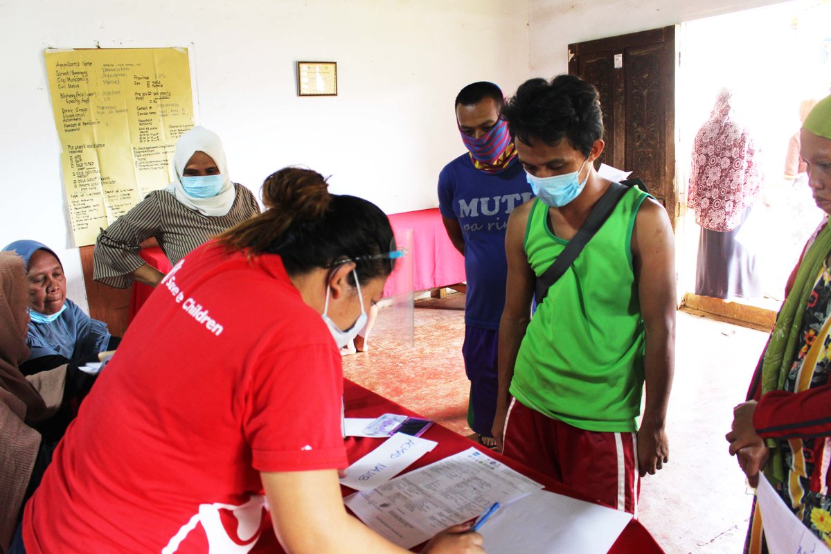 TekkiePinas's tweet photo. Thousands of Displaced Filipinos Empowered with Digital IDs from AID:Tech and Save the Children, Enabling Faster Access to Critical Financial Aid
Read more: https://t.co/gStB9j2fse
#MicrosoftPH #FinancialAid #COVID19 #Digitalization https://t.co/RWhRKwXBPp