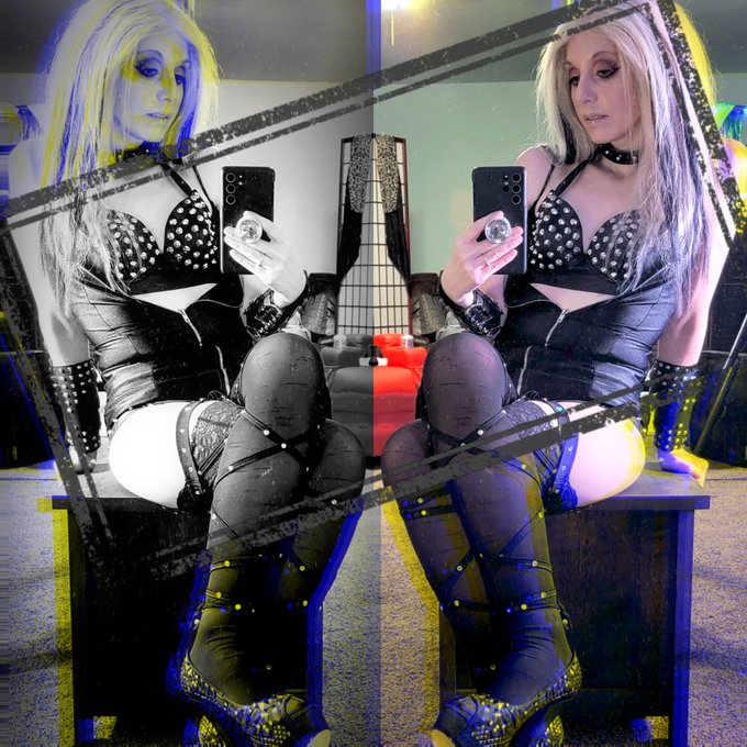 I love this picture https://t.co/ZCpCEZWsFE<a href="/tag/manyvids"class="tags"><span>#manyvids</span></a>