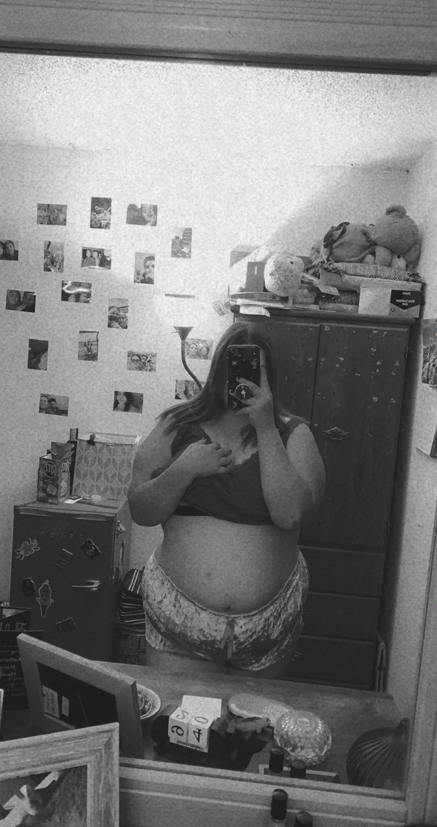 CVyqueen's tweet photo. All bodies are beautiful no matter the size!! 💋👅 #bodypositivity #Gorgeous #onlyfans #body #confidence https://t.co/u2ok0v9Hi6