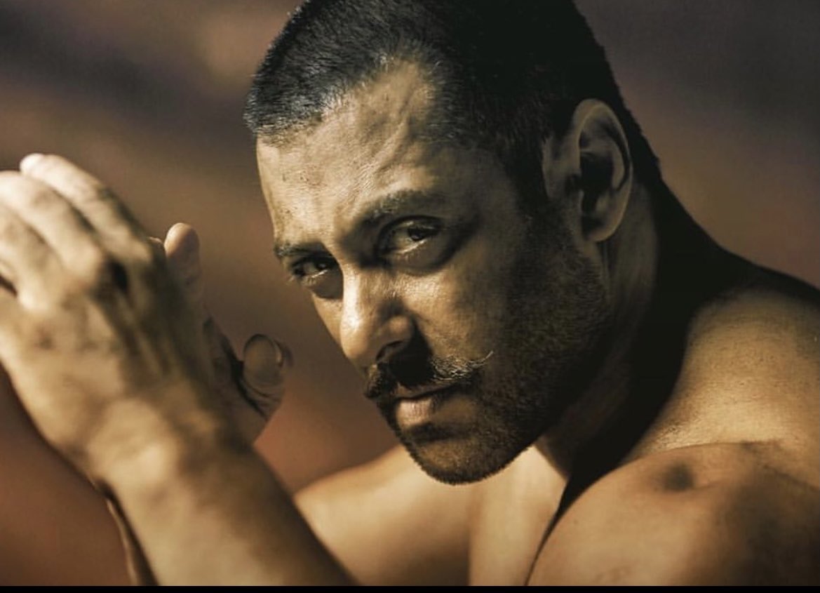 aliabbaszafar's tweet photo. 5 years and so much of love ❤️❤️❤️ , thank you everyone  #5YearsOfSultan https://t.co/FBRpiP9NZj