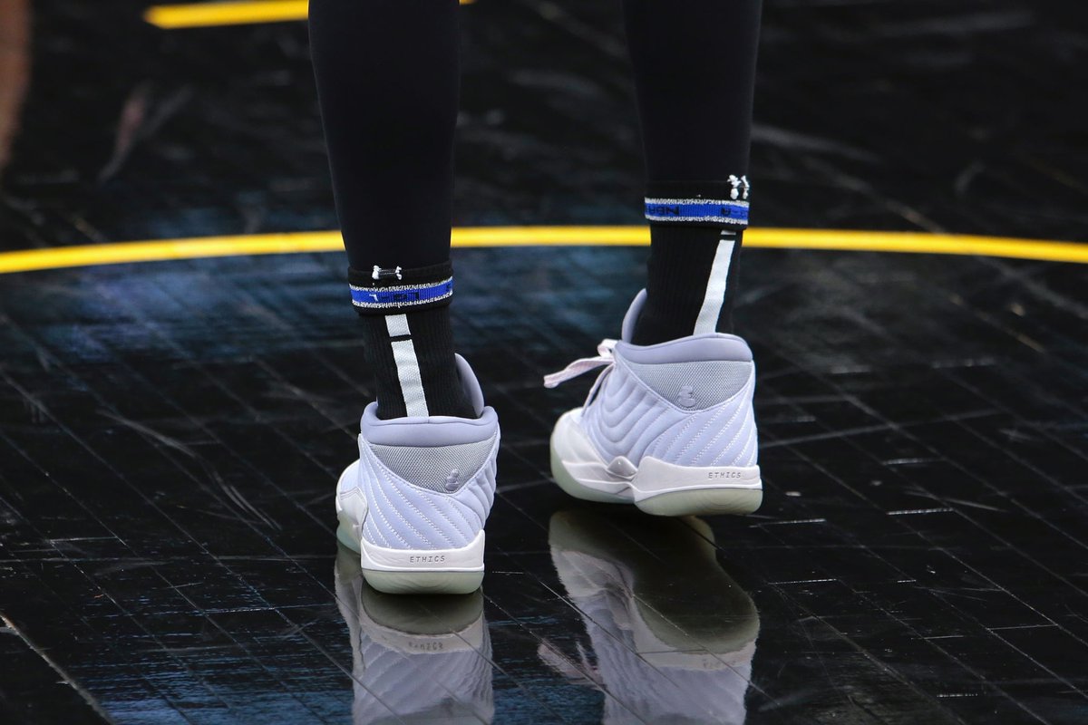 Kicksvision (@kicksvision) on Twitter photo Something new 👀
<a href="/LangGalloway10/">Langston Galloway</a> wear <a href="/ethicsthebrand/">Ethics</a> basketball shoes for today‘s #NBAFinals practice! <a href="/NickDePaula/">Nick DePaula</a>
📸️ <a href="/Jim_ICE/">Jim Ice</a> <a href="/BarryGossage/">Barry Gossage</a> Something new 👀
<a href="/LangGalloway10/">Langston Galloway</a> wear <a href="/ethicsthebrand/">Ethics</a> basketball shoes for today‘s #NBAFinals practice! <a href="/NickDePaula/">Nick DePaula</a>
📸️ <a href="/Jim_ICE/">Jim Ice</a> <a href="/BarryGossage/">Barry Gossage</a>