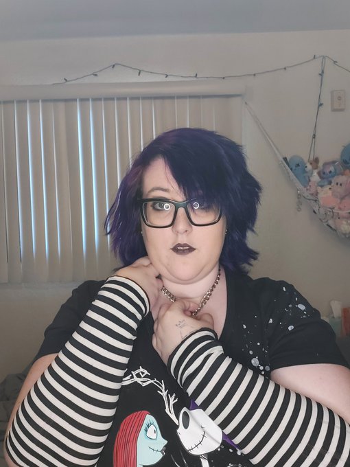 Go follow my free onlyfans account!  https://t.co/tcaiFUCuMp https://t.co/PAKSfm26e2<a href="/tag/mytwitteranniversary"class="tags"><span>#mytwitteranniversary</span></a>