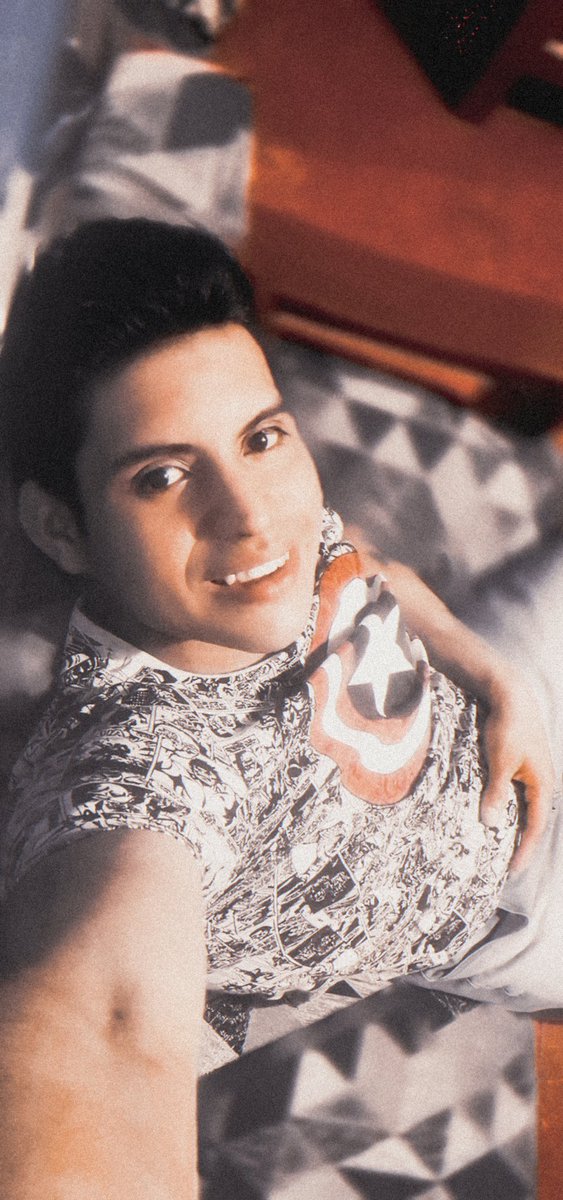 lara_imer's tweet image. 👹