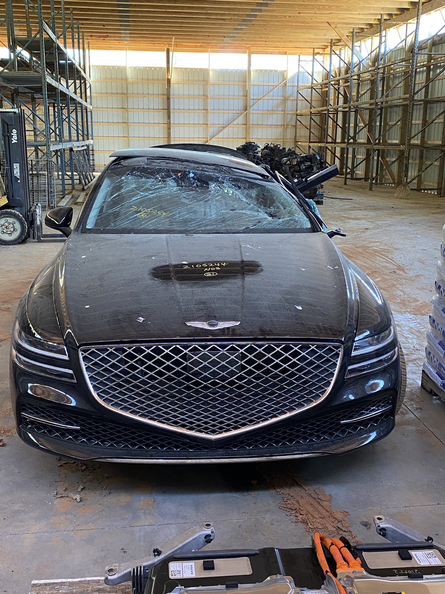 Ooooh Yeeeeah… another victim awaits.  Anyone look at the Gateway Security yet? #carhacking #connectedcar #iot #automotivecybersecurity