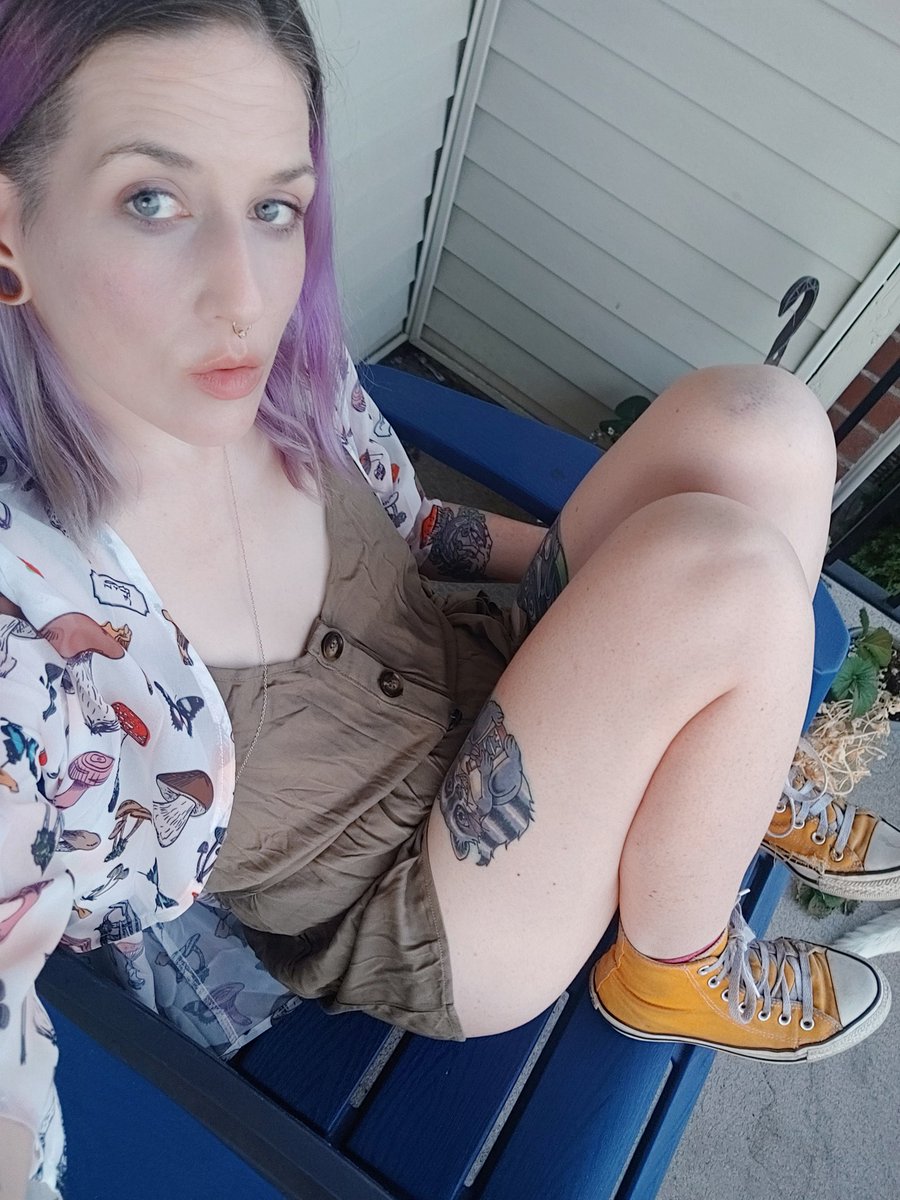 Tried to get some, no takers... Gonna binge on pasta instead anyone wanna buy me dinner check my links 😂 fuck like anyone is gonna do that either.