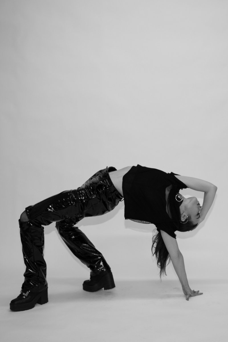 Modeling for #ReplicantOfficial !! 

replicant-official.myshopify.com