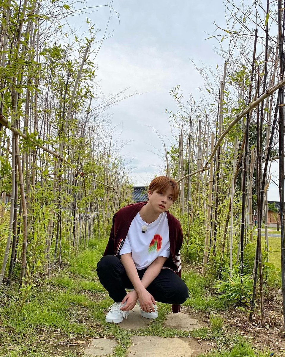 styleofkceleb's tweet photo. 210706 Jay iKON Instagram update
THOM BROWNE - FINE MERINO WOOL V-NECK CARDIGAN - BURGUNDY
$950
π· https://t.co/Zf79ZusMMD
KENZO - Oversize 'Poppy' T-shirt
$155
π· https://t.co/mWgyVMuOjV
#iKON #μμ΄μ½
#Jay #Jinhwan #μ§ν
#Styleof_JayiKON #Styleof_iKON https://t.co/sZxO6O73N7