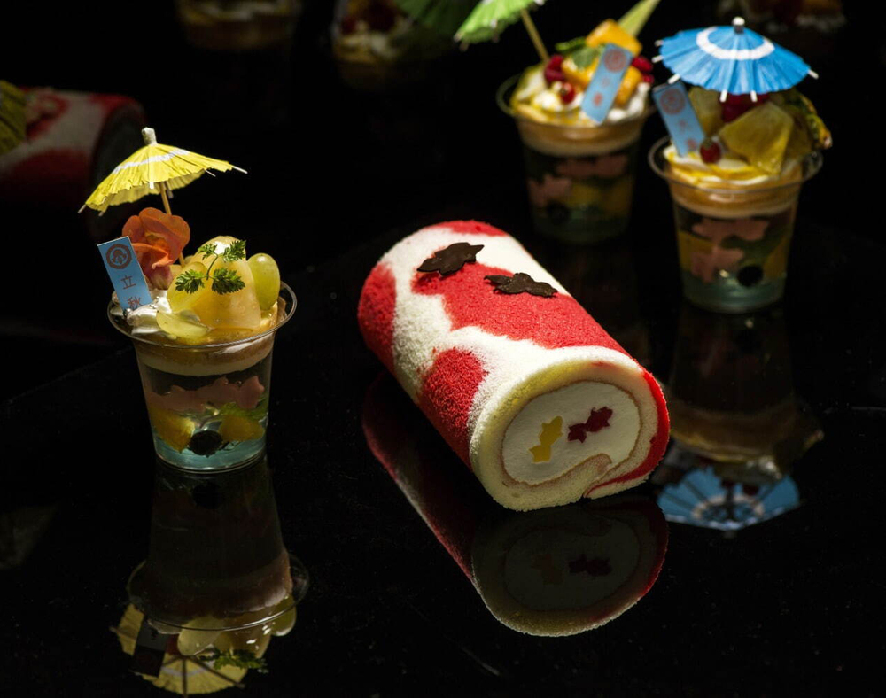 Fashion Press V Twitter 金魚 模様の堂島ロール 金魚 型ゼリー入り モンシェールと大阪 アートアクアリウム展がコラボ T Co Trtlugggmc