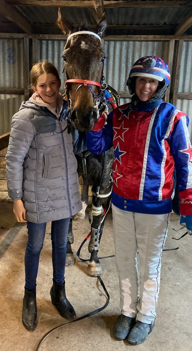 Onesmartfella won the 1680m <a href="/terangcoop/">Terang & Dist Co-op</a> Super IGA Pace in a mile rate of 1:55:4
Trained &amp; driven by <a href="/KerrynManning/">Kerryn Manning</a> 
Congratulations to owners: M Butterworth &amp; M Butterworth