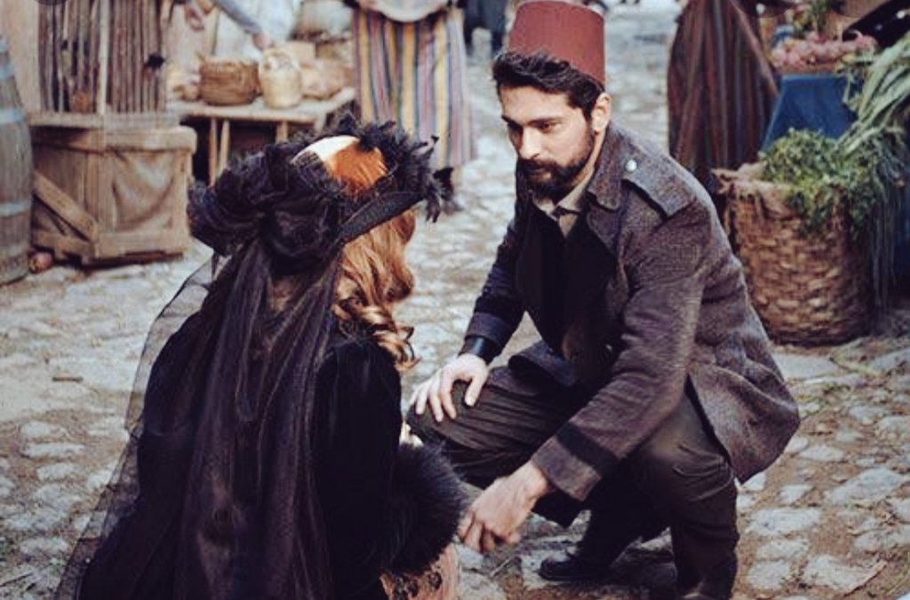 nisasword7's tweet photo. Yaa ilk shipimdi çok duygulandım şu an 🥺🥰❤
#Filinta #LarMus https://t.co/IbQSb5P0Oe