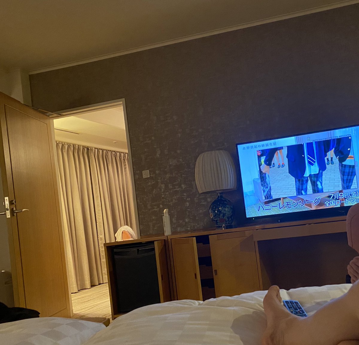 komono53's tweet photo. ホテルでゆっくりするだけもいいですよね。

チェックインして
ラウンジでコーヒー飲んでお喋りして
ディナーして
ラウンジでお酒飲みながらお喋りして
寝る
ゆっくり起きて、朝食して
昼までゴロゴロしてランチして
帰る

ホテルに泊まるだけだけど、旅行気分味わえる✈️ https://t.co/6R4GP0lMTv