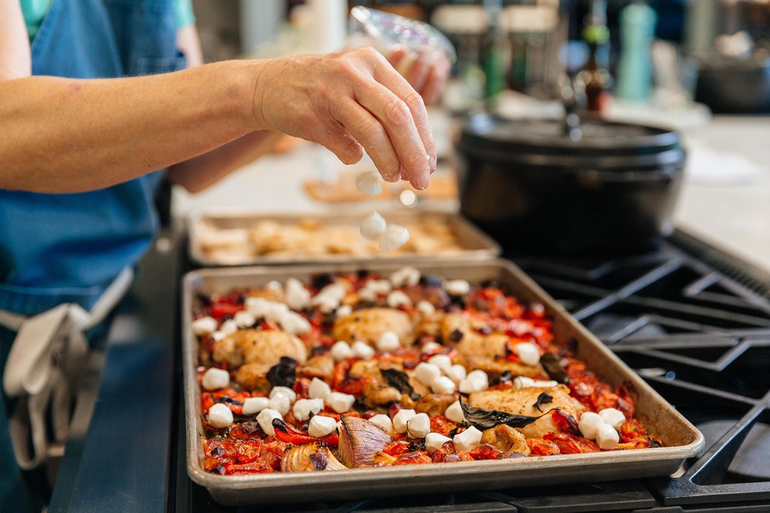 Sheetpan Suppers. We are here for it. On Tuesdays. On Thursdays. On any days. 

One and done. 

What's on your sheetpan this week? Get inspired: blog.redstickspice.com

#redstickspice #youcancook #homecook #recipe #cookathome #batonrouge #eatbatonrouge #eatath...