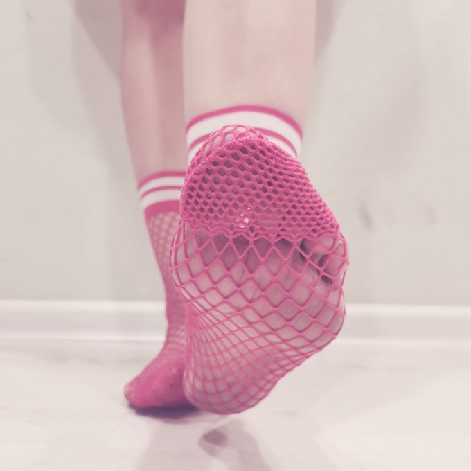 Red 🥰 https://t.co/ftrmpHb4UT