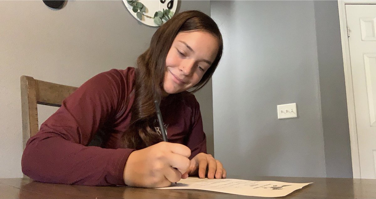 College of the Desert Softball is very excited to announce our 3rd Class of 2021 signing, Jaliana Davidson is coming out of Rancho Mirage HS having played infield, outfield &amp; catcher. She helped RMHS to a 7-11 overall record &amp; 4th in DEL play <a href="/COD_Athletics/">Desert Athletics</a> <a href="/RMHSAD/">RMHS Athletics</a> <a href="/jaliana_01/">JAY</a>