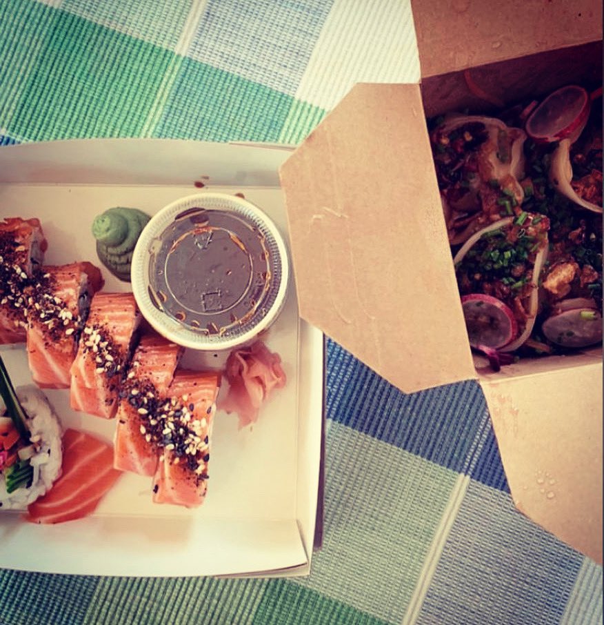TheShellfishPig's tweet photo. Sushi &amp; Dumplings to get your week going with a Bango!? Whatever you fancy just hop on the app and take your pick! Open now for coffee too if you’re passing! #bangokitchen #sushi #ramen #baobuns #dumplings #katsu #takeaway #penryn #falmouth #cornwall https://t.co/KC1vlfvEiq