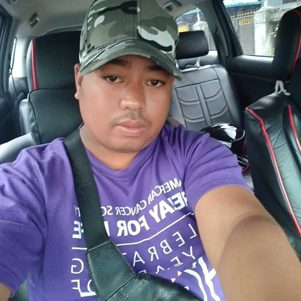 In Myawaddy, Junta terrorists forcibly abducted Ko Aung Khant from Nandawya Ward in Bago and accused him of being abducted with weapons.
#DreadfulCovidAmidMilitaryCoup 
#July6Coup
#WhatsHappeningInMyanmar