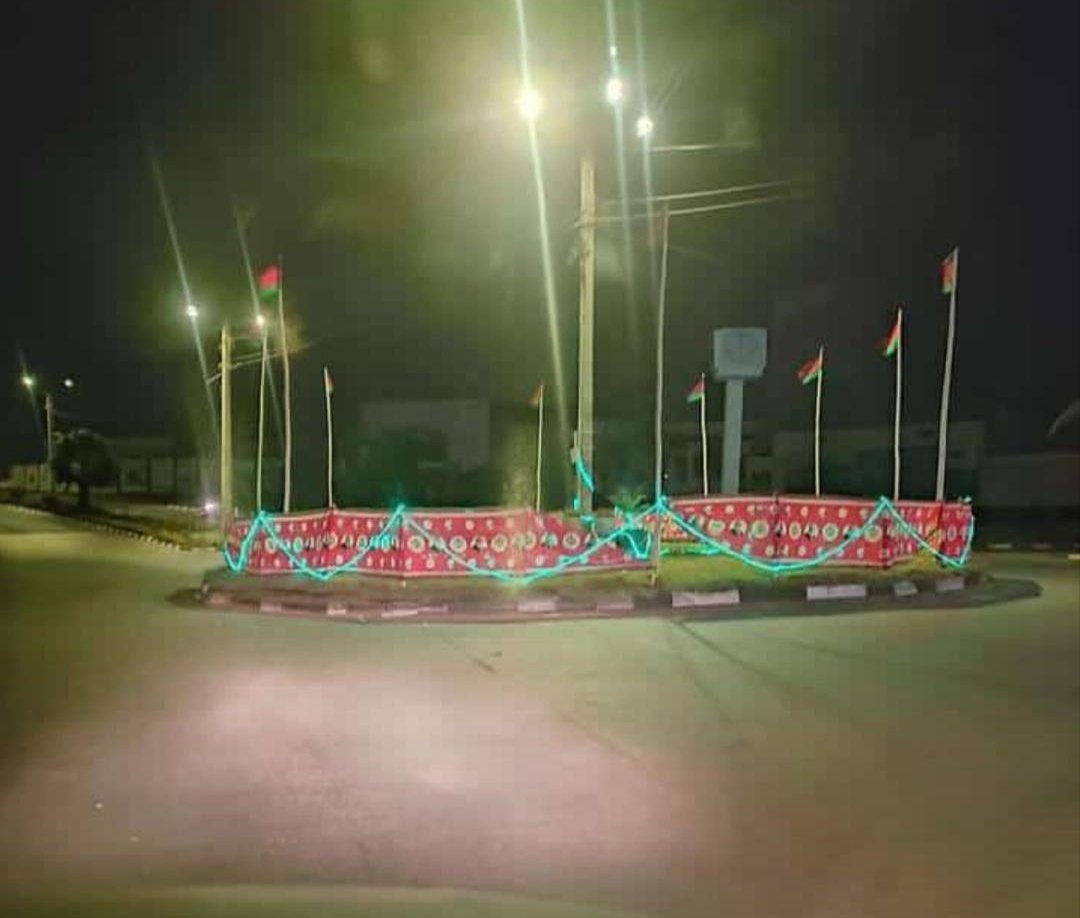 msusa_mike's tweet photo. Present ๐ Past #IndependenceDayMalawi ๐ฒ๐ผ https://t.co/DHjdh0ds3F
