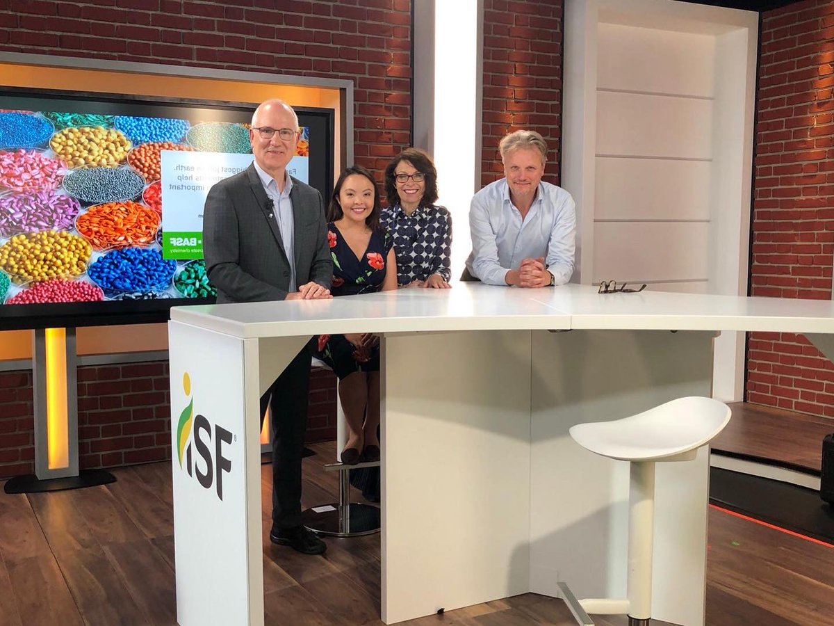 SeedFed's tweet image. Scenes from Day 1 of #ISFVirtual2021. More than 1000 people online from all over the🌏 joined our guests in the studio. Thank you for joining us and we look forward to engaging with you all today. Livestream starts at 11 AM CEST!

More: congress.worldseed.org