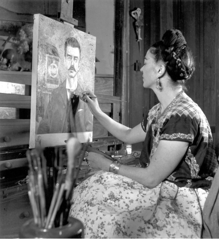 agustin_gut's tweet image. Happy Birthday! Frida Kahlo @angela3nipoti1 @GerardBigPlus1 @AlessandraCicc6 @famartinez2001 @1Atsuhimerose2 @dianadep1 @martinis2018 @maype7 @marialves53 @xaloc7 @NadiaZanelli1 @Matibo11 @adiprincipe @javiango @ValerioLivia @CaterinaCategio @Rebeka80721106 @scastaldi9 @neblaruz